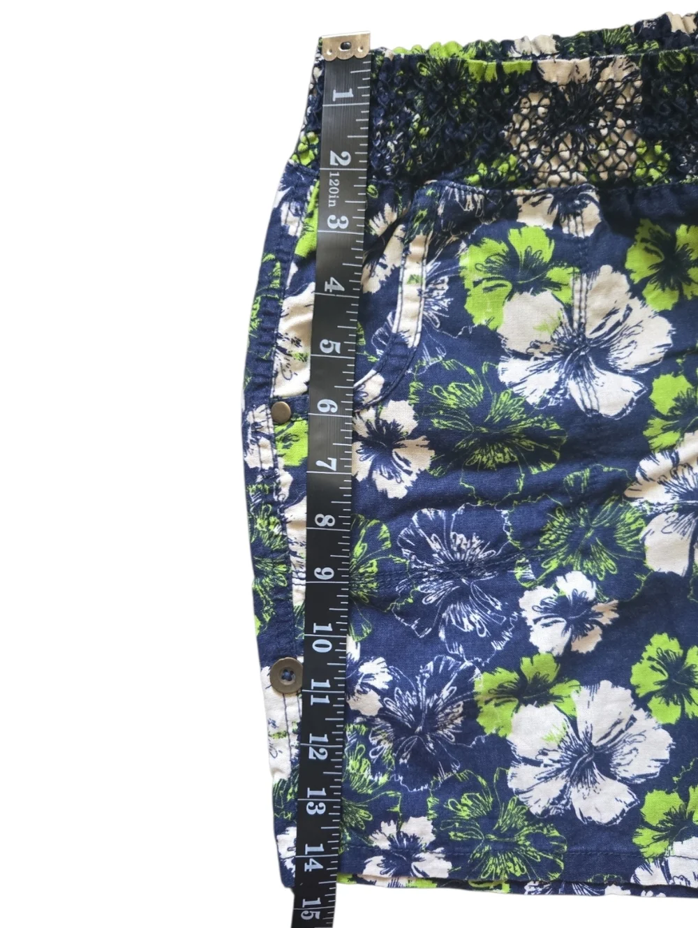 MASSINI Tropical Floral Linen Shorts - Small